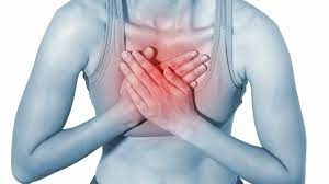 Боль в груди может быть вызвана остеохондрозом